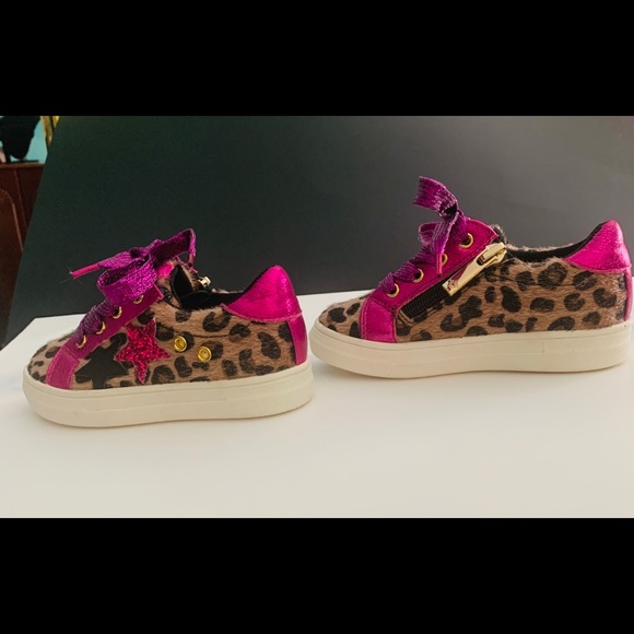 Nina Lizzet, New Without Tags, Girls Leopard Print Sneakers - Picture 2 of 5